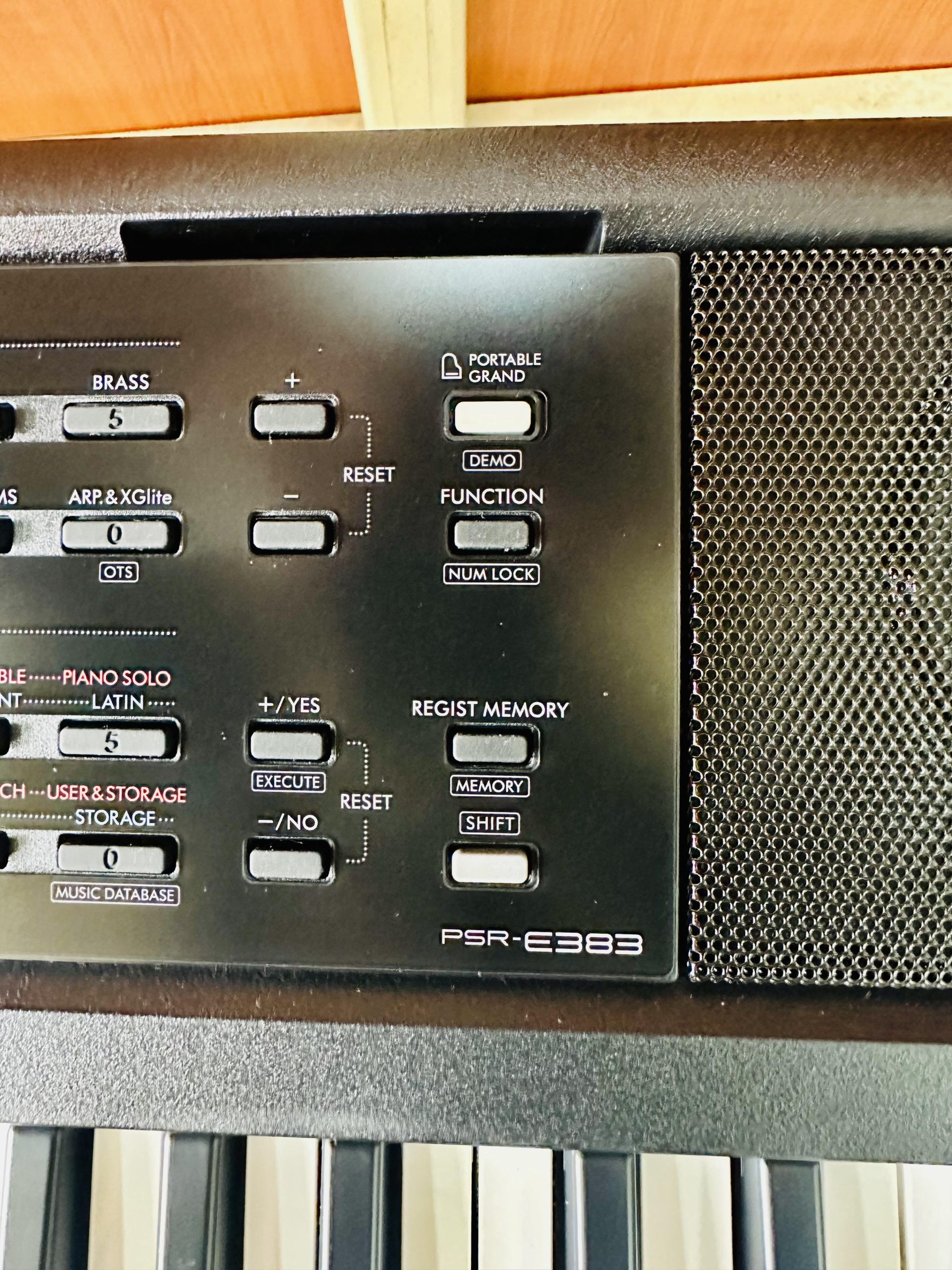 Yamaha PSR E383 Keyboard in Addis Ababa Ethiopia by Octave Music Store all in one Music Instrument Store in Addis Ababa Ethiopia